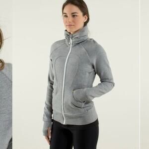 Lululemon Calm & Cozy full zip Jacket in heathered medium gray size 8